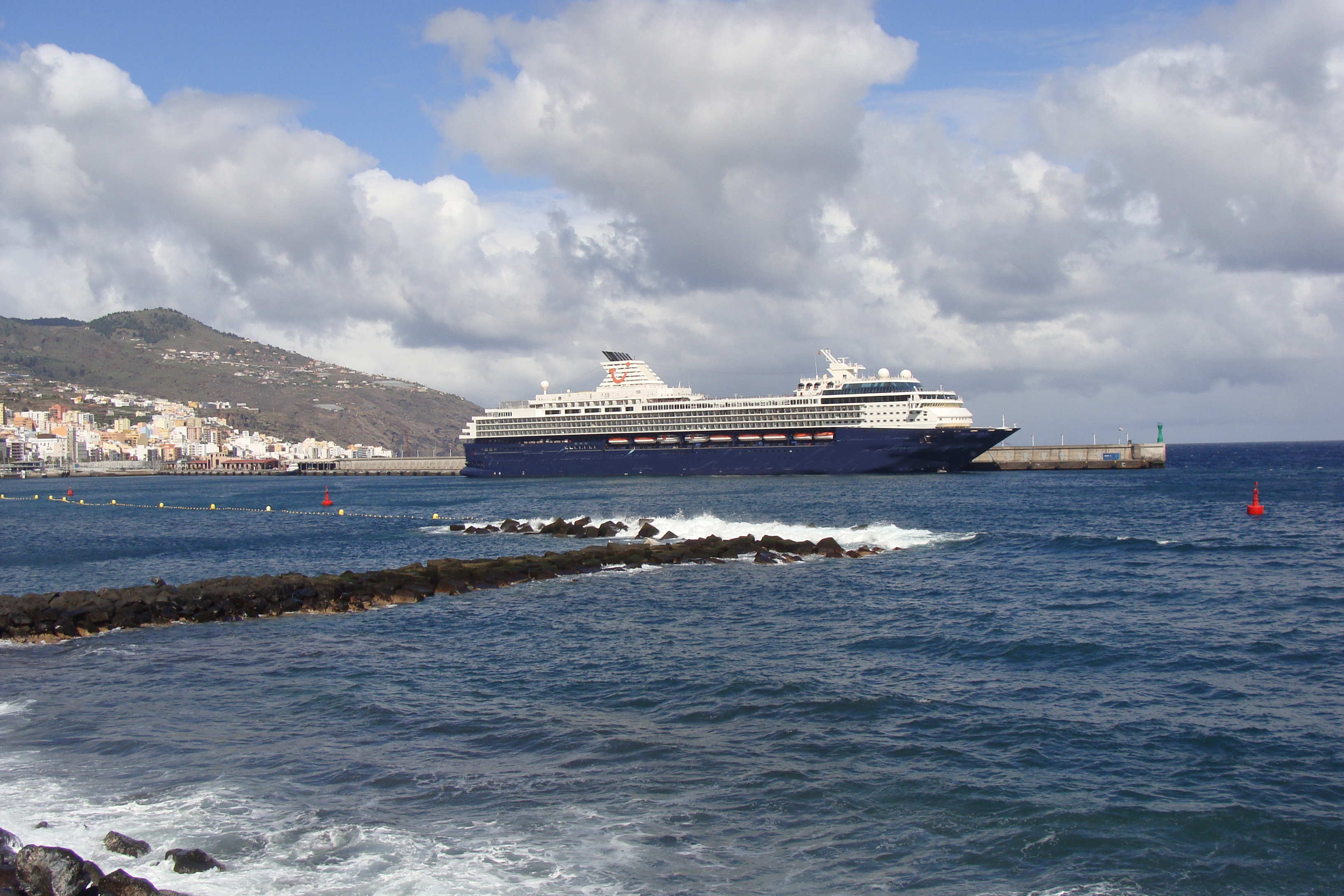 cruise ship la palma